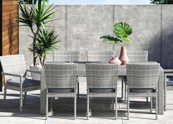 The Best Outdoor Furniture for Style and Comfort
